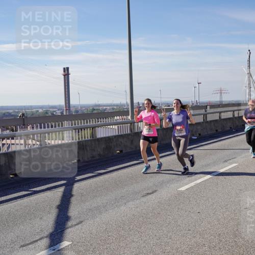 03.10.2025 - Köhlbrandbrückenlauf Michael Burmester http://msf.ph/oto/9102902 03.10.2025 12:47:39 Position 2  meine-sportfotos.de