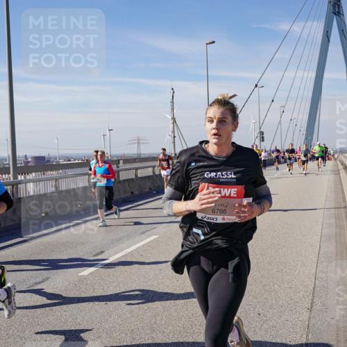 03.10.2025 - Köhlbrandbrückenlauf Michael Burmester http://msf.ph/oto/9103045 03.10.2025 12:47:44 Position 2 4189, 6766 meine-sportfotos.de