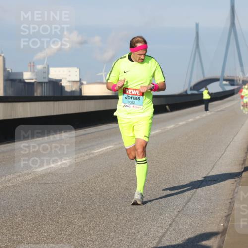 03.10.2025 - Köhlbrandbrückenlauf Lena Gebhardt http://msf.ph/oto/9103056 03.10.2025 09:37:48 Position 2 3082 meine-sportfotos.de