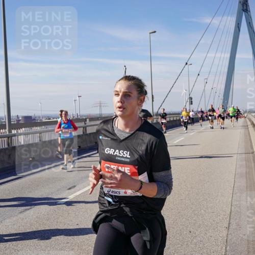 03.10.2025 - Köhlbrandbrückenlauf Michael Burmester http://msf.ph/oto/9103061 03.10.2025 12:47:45 Position 2  meine-sportfotos.de