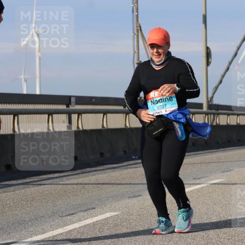 03.10.2025 - Köhlbrandbrückenlauf Strokosch-Dieckow http://msf.ph/oto/9103071 03.10.2025 10:11:05 Position 2 1928, 2507 meine-sportfotos.de