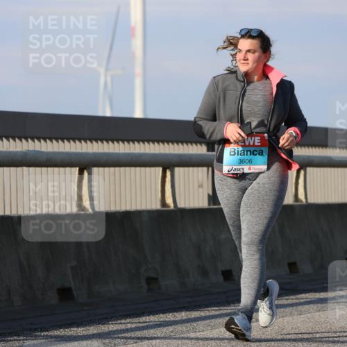 03.10.2025 - Köhlbrandbrückenlauf Strokosch-Dieckow http://msf.ph/oto/9103118 03.10.2025 10:11:15 Position 2 3606 meine-sportfotos.de