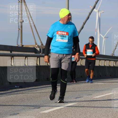 03.10.2025 - Köhlbrandbrückenlauf Strokosch-Dieckow http://msf.ph/oto/9103126 03.10.2025 10:11:36 Position 2 2647 meine-sportfotos.de