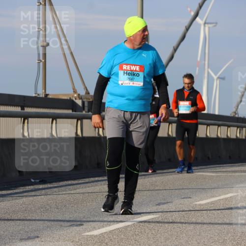 03.10.2025 - Köhlbrandbrückenlauf Strokosch-Dieckow http://msf.ph/oto/9103131 03.10.2025 10:11:36 Position 2 2647 meine-sportfotos.de