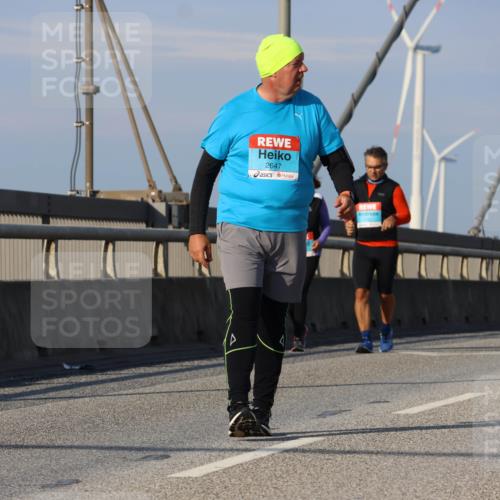 03.10.2025 - Köhlbrandbrückenlauf Strokosch-Dieckow http://msf.ph/oto/9103141 03.10.2025 10:11:36 Position 2 2647, 144 meine-sportfotos.de