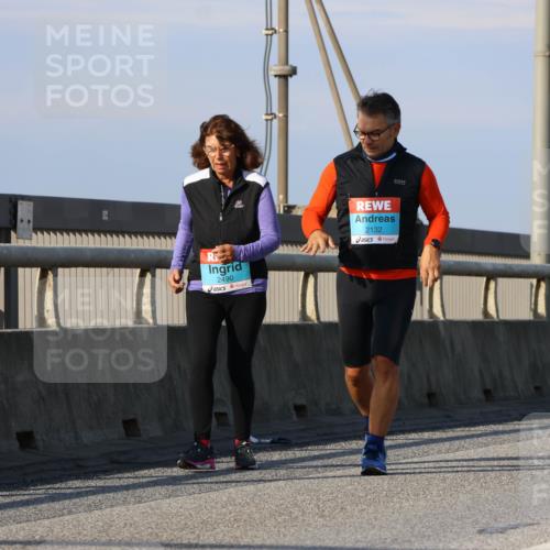 03.10.2025 - Köhlbrandbrückenlauf Strokosch-Dieckow http://msf.ph/oto/9103156 03.10.2025 10:11:42 Position 2 2490, 2132 meine-sportfotos.de
