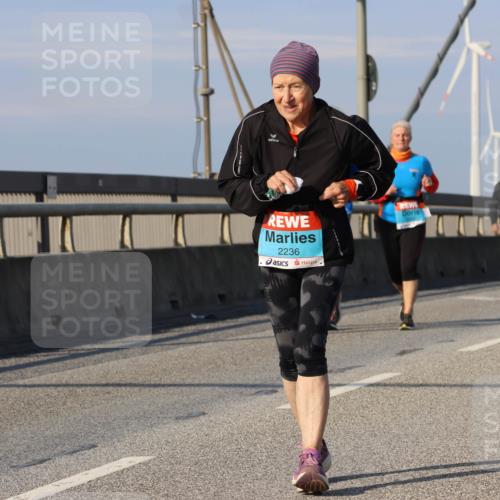 03.10.2025 - Köhlbrandbrückenlauf Strokosch-Dieckow http://msf.ph/oto/9103293 03.10.2025 10:12:20 Position 2 2236 meine-sportfotos.de