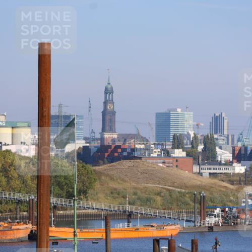 03.10.2025 - Köhlbrandbrückenlauf Strokosch-Dieckow http://msf.ph/oto/9103324 03.10.2025 11:47:55 Position 3  meine-sportfotos.de