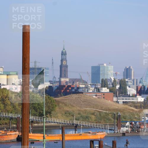 03.10.2025 - Köhlbrandbrückenlauf Strokosch-Dieckow http://msf.ph/oto/9103329 03.10.2025 11:47:55 Position 3  meine-sportfotos.de