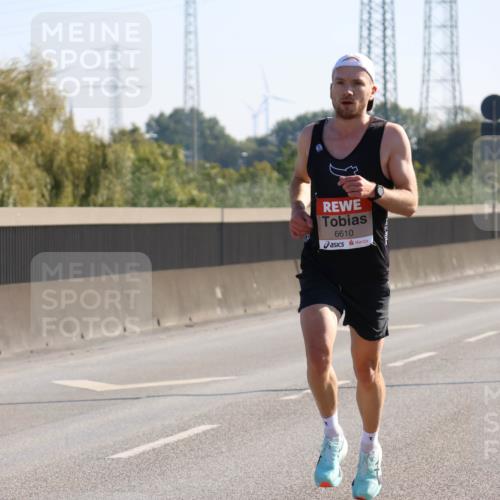 03.10.2025 - Köhlbrandbrückenlauf Strokosch-Dieckow http://msf.ph/oto/9103453 03.10.2025 12:10:13 Position 3 6610 meine-sportfotos.de