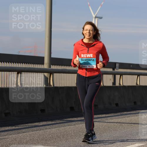 03.10.2025 - Köhlbrandbrückenlauf Strokosch-Dieckow http://msf.ph/oto/9103460 03.10.2025 10:12:44 Position 2 2191 meine-sportfotos.de