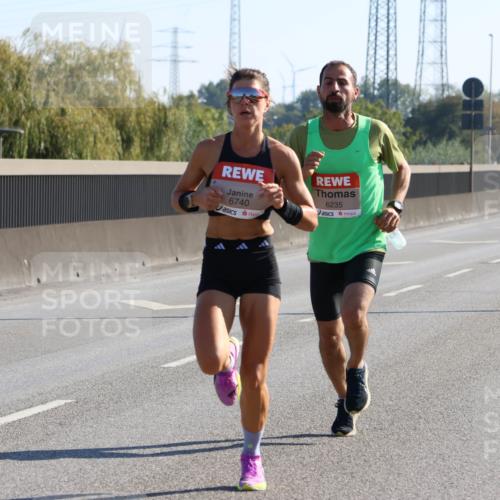 03.10.2025 - Köhlbrandbrückenlauf Strokosch-Dieckow http://msf.ph/oto/9103528 03.10.2025 12:10:28 Position 3 6740, 6235 meine-sportfotos.de