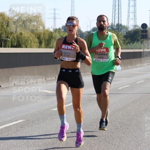 03.10.2025 - Köhlbrandbrückenlauf Strokosch-Dieckow http://msf.ph/oto/9103534 03.10.2025 12:10:28 Position 3 6740, 6235 meine-sportfotos.de