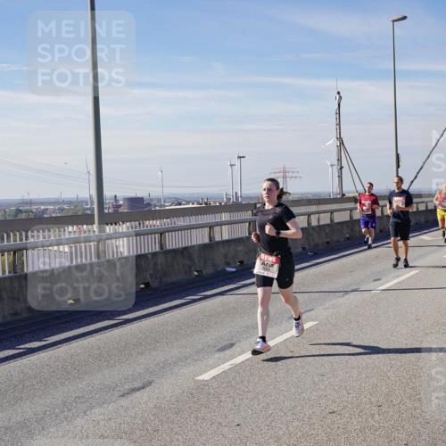 03.10.2025 - Köhlbrandbrückenlauf Michael Burmester http://msf.ph/oto/9103539 03.10.2025 12:48:01 Position 2  meine-sportfotos.de