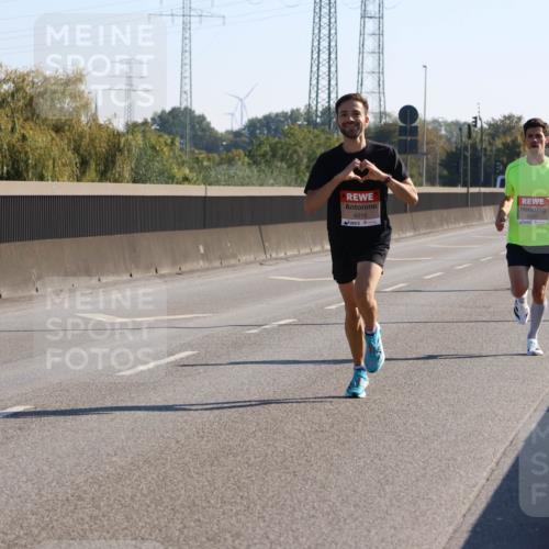 03.10.2025 - Köhlbrandbrückenlauf Strokosch-Dieckow http://msf.ph/oto/9103554 03.10.2025 12:10:34 Position 3 4010, 6280 meine-sportfotos.de