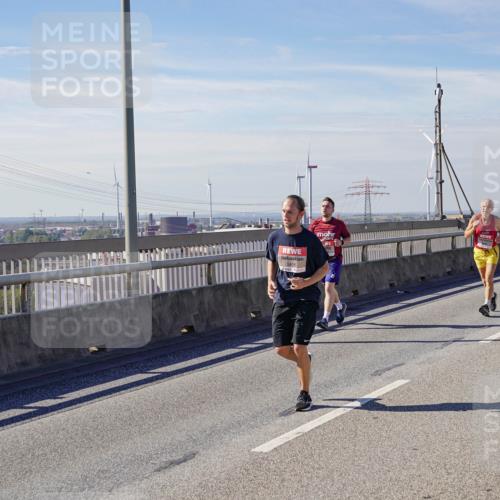 03.10.2025 - Köhlbrandbrückenlauf Michael Burmester http://msf.ph/oto/9103555 03.10.2025 12:48:04 Position 2  meine-sportfotos.de