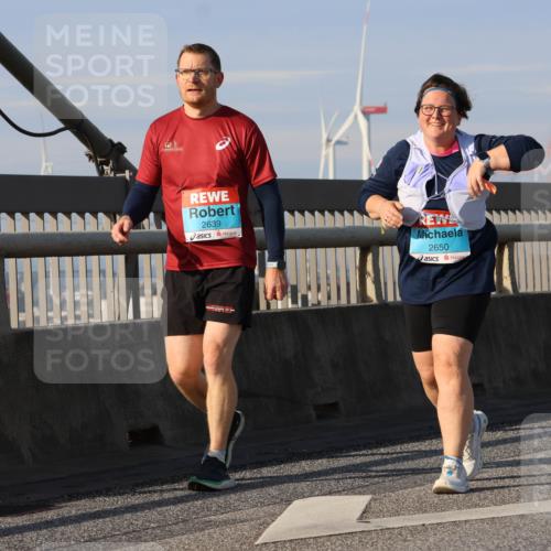 03.10.2025 - Köhlbrandbrückenlauf Strokosch-Dieckow http://msf.ph/oto/9103565 03.10.2025 10:13:11 Position 2 2639, 2650 meine-sportfotos.de