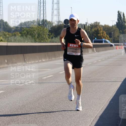 03.10.2025 - Köhlbrandbrückenlauf Strokosch-Dieckow http://msf.ph/oto/9103610 03.10.2025 12:10:39 Position 3 4027 meine-sportfotos.de