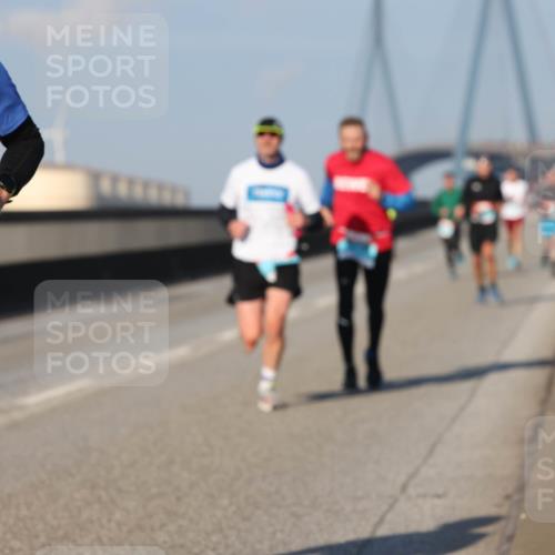 03.10.2025 - Köhlbrandbrückenlauf Lena Gebhardt http://msf.ph/oto/9103628 03.10.2025 09:38:08 Position 2 1057 meine-sportfotos.de