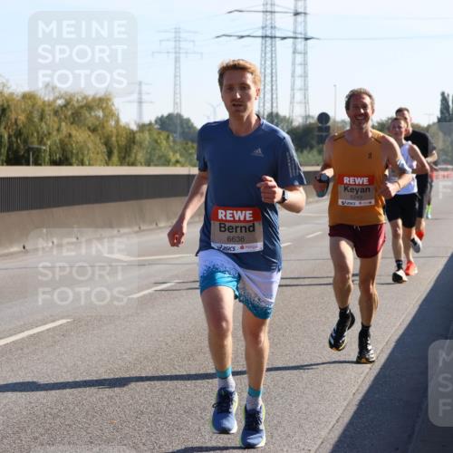 03.10.2025 - Köhlbrandbrückenlauf Strokosch-Dieckow http://msf.ph/oto/9103682 03.10.2025 12:10:53 Position 3 6638, 6240 meine-sportfotos.de