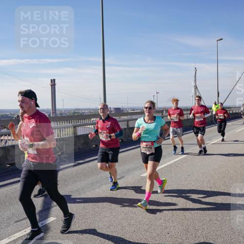 03.10.2025 - Köhlbrandbrückenlauf Michael Burmester http://msf.ph/oto/9103697 03.10.2025 12:48:08 Position 2  meine-sportfotos.de