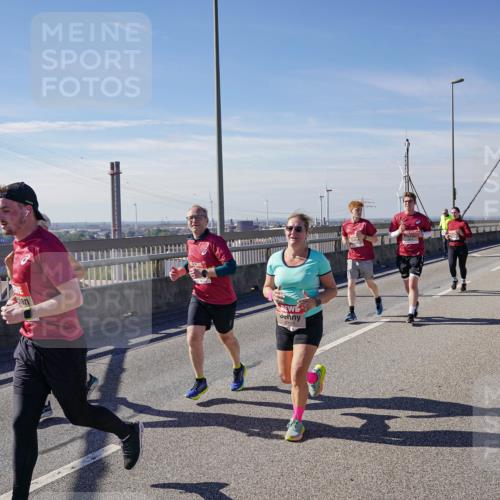03.10.2025 - Köhlbrandbrückenlauf Michael Burmester http://msf.ph/oto/9103709 03.10.2025 12:48:08 Position 2 4700 meine-sportfotos.de