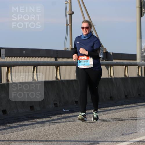 03.10.2025 - Köhlbrandbrückenlauf Strokosch-Dieckow http://msf.ph/oto/9103746 03.10.2025 10:15:01 Position 2 2546 meine-sportfotos.de