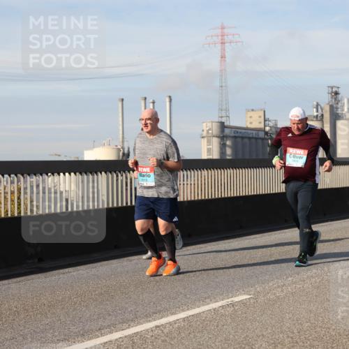 03.10.2025 - Köhlbrandbrückenlauf Lena Gebhardt http://msf.ph/oto/9103803 03.10.2025 10:12:28 Position 2 2513, 2418 meine-sportfotos.de