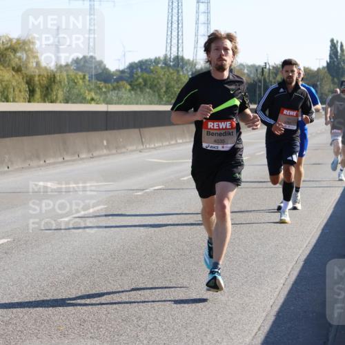 03.10.2025 - Köhlbrandbrückenlauf Strokosch-Dieckow http://msf.ph/oto/9103908 03.10.2025 12:11:31 Position 3 4035 meine-sportfotos.de