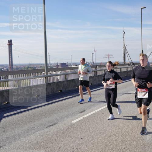 03.10.2025 - Köhlbrandbrückenlauf Michael Burmester http://msf.ph/oto/9103916 03.10.2025 12:48:19 Position 2  meine-sportfotos.de