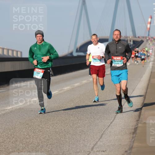 03.10.2025 - Köhlbrandbrückenlauf Lena Gebhardt http://msf.ph/oto/9103950 03.10.2025 09:38:17 Position 2 1187, 1026 meine-sportfotos.de