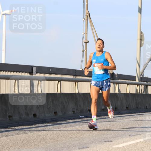 03.10.2025 - Köhlbrandbrückenlauf Strokosch-Dieckow http://msf.ph/oto/9104078 03.10.2025 09:27:32 Position 2 3769 meine-sportfotos.de
