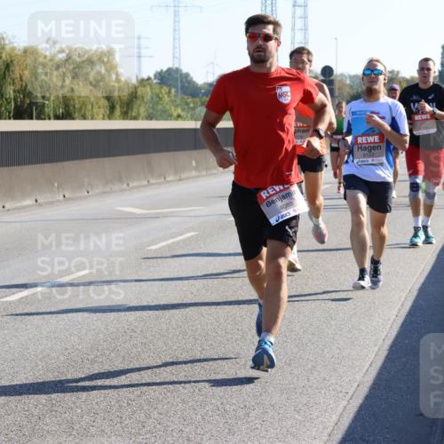 03.10.2025 - Köhlbrandbrückenlauf Strokosch-Dieckow http://msf.ph/oto/9104113 03.10.2025 12:12:08 Position 3 019, 6122, 4088 meine-sportfotos.de