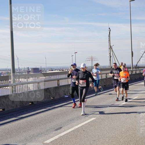 03.10.2025 - Köhlbrandbrückenlauf Michael Burmester http://msf.ph/oto/9104200 03.10.2025 12:48:30 Position 2  meine-sportfotos.de
