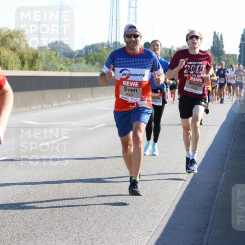03.10.2025 - Köhlbrandbrückenlauf Strokosch-Dieckow http://msf.ph/oto/9104304 03.10.2025 12:12:28 Position 3 4023, 2015, 6333 meine-sportfotos.de