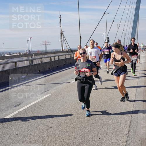 03.10.2025 - Köhlbrandbrückenlauf Michael Burmester http://msf.ph/oto/9104455 03.10.2025 12:48:39 Position 2  meine-sportfotos.de
