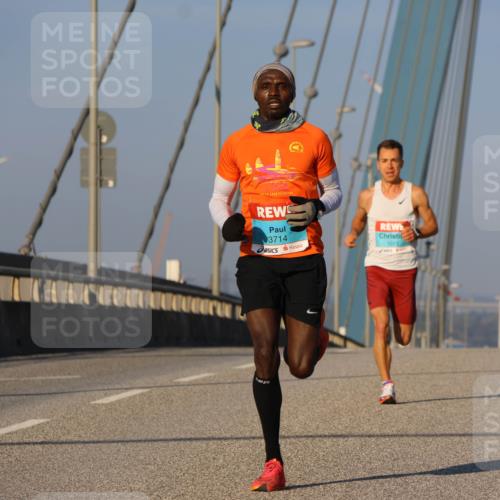 03.10.2025 - Köhlbrandbrückenlauf Strokosch-Dieckow http://msf.ph/oto/9104581 03.10.2025 09:30:17 Position 2 3714, 1013 meine-sportfotos.de