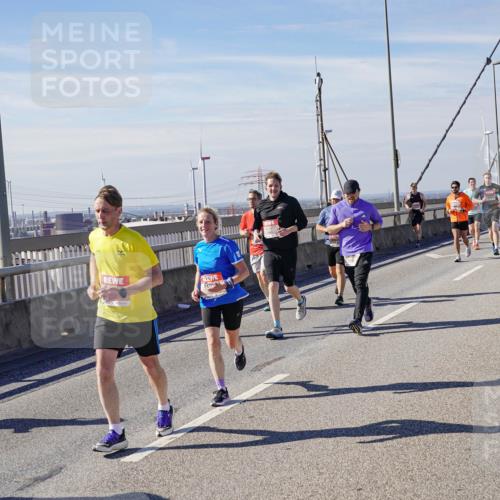 03.10.2025 - Köhlbrandbrückenlauf Michael Burmester http://msf.ph/oto/9104757 03.10.2025 12:48:50 Position 2  meine-sportfotos.de