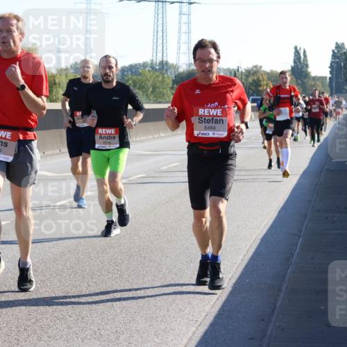 03.10.2025 - Köhlbrandbrückenlauf Strokosch-Dieckow http://msf.ph/oto/9104796 03.10.2025 12:13:29 Position 3 6464, 4016, 6484 meine-sportfotos.de