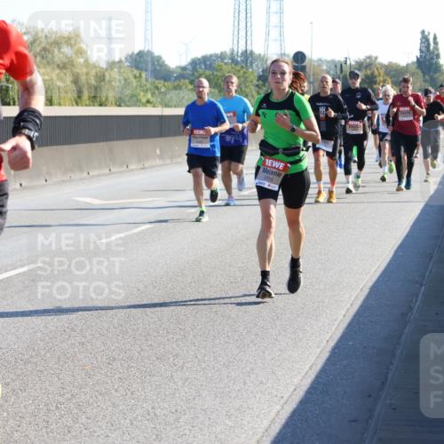 03.10.2025 - Köhlbrandbrückenlauf Strokosch-Dieckow http://msf.ph/oto/9104810 03.10.2025 12:13:34 Position 3 5703 meine-sportfotos.de