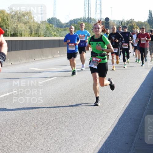 03.10.2025 - Köhlbrandbrückenlauf Strokosch-Dieckow http://msf.ph/oto/9104823 03.10.2025 12:13:35 Position 3 4187, 5703 meine-sportfotos.de