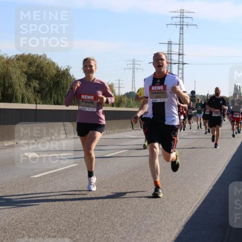 03.10.2025 - Köhlbrandbrückenlauf Strokosch-Dieckow http://msf.ph/oto/9104855 03.10.2025 12:13:51 Position 3 4148, 4304 meine-sportfotos.de