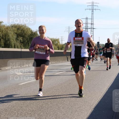 03.10.2025 - Köhlbrandbrückenlauf Strokosch-Dieckow http://msf.ph/oto/9104874 03.10.2025 12:13:51 Position 3 4148, 4304 meine-sportfotos.de