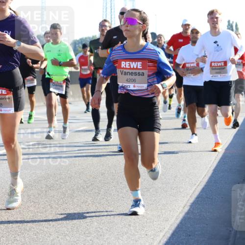 03.10.2025 - Köhlbrandbrückenlauf Strokosch-Dieckow http://msf.ph/oto/9104993 03.10.2025 12:14:10 Position 3 635, 4258, 6250, 4206, 4491 meine-sportfotos.de