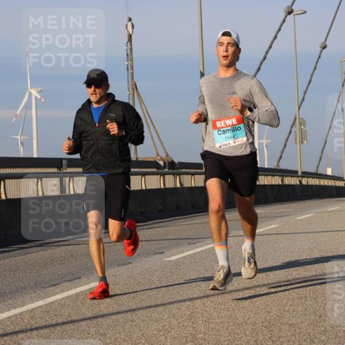 03.10.2025 - Köhlbrandbrückenlauf Strokosch-Dieckow http://msf.ph/oto/9105220 03.10.2025 09:32:46 Position 2 1174 meine-sportfotos.de