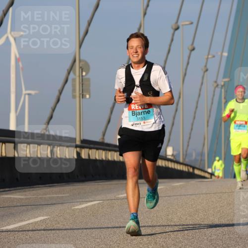 03.10.2025 - Köhlbrandbrückenlauf Strokosch-Dieckow http://msf.ph/oto/9105264 03.10.2025 09:32:52 Position 2 3153 meine-sportfotos.de