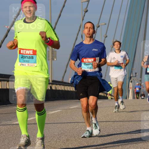 03.10.2025 - Köhlbrandbrückenlauf Strokosch-Dieckow http://msf.ph/oto/9105335 03.10.2025 09:32:59 Position 2 3082, 1032 meine-sportfotos.de