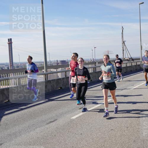 03.10.2025 - Köhlbrandbrückenlauf Michael Burmester http://msf.ph/oto/9105430 03.10.2025 12:49:13 Position 2  meine-sportfotos.de