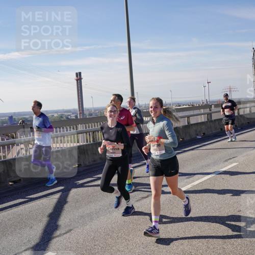 03.10.2025 - Köhlbrandbrückenlauf Michael Burmester http://msf.ph/oto/9105476 03.10.2025 12:49:14 Position 2 4642 meine-sportfotos.de