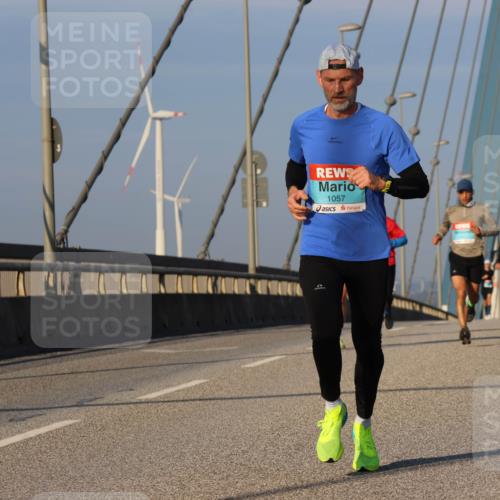 03.10.2025 - Köhlbrandbrückenlauf Strokosch-Dieckow http://msf.ph/oto/9105577 03.10.2025 09:33:24 Position 2 1057 meine-sportfotos.de